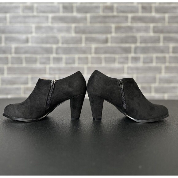 Journee Collection Sanzi Ankle Boots Women's Round Toe Black Size 6 - Picture 6 of 11